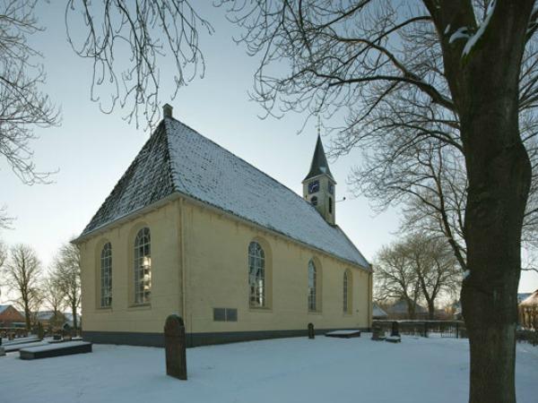 Adorp exterieur noordoost sneeuw